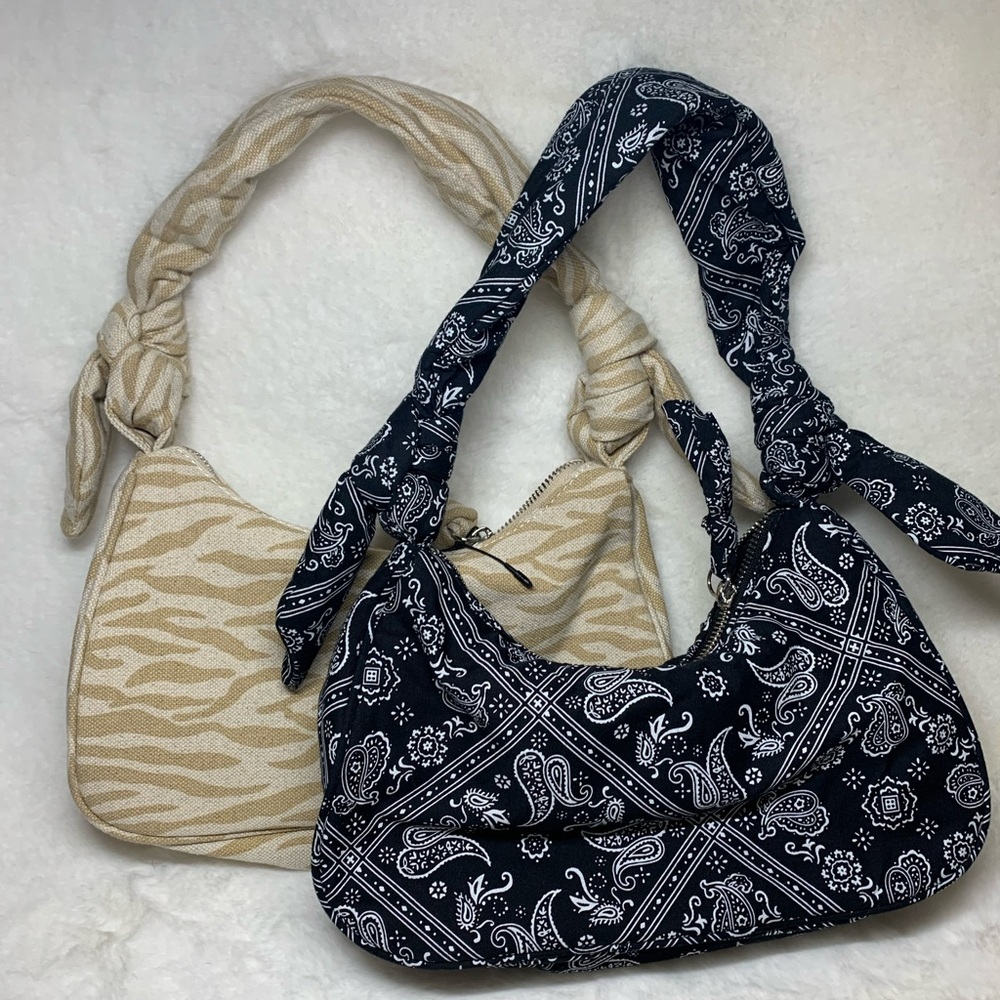Shoulder bags